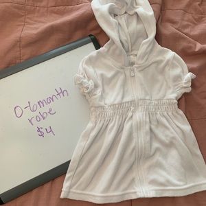 Robe/ swim coverup , 0-6 months, GUC